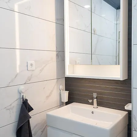 Bright & Comfy 1br Flat In Levski District - By Flat Mаnаger Apartament